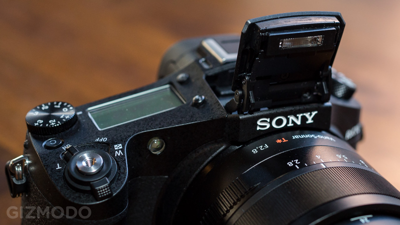 Illustration for article titled Sony RX10 Review: A First-Rate Camera With a Do-It-All Lens